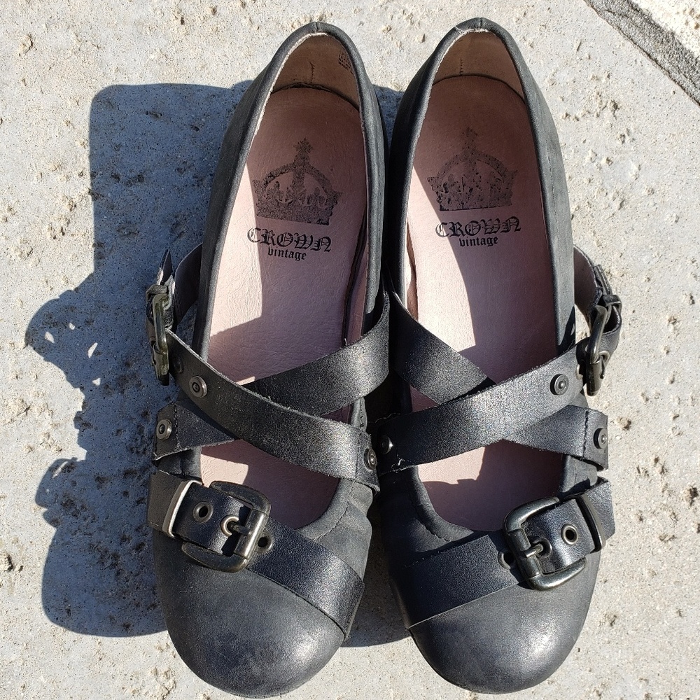 Crown Vintage Moto vibe ballet flates 7.5m